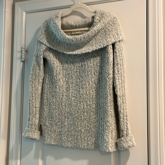 Marled Cowl-neck Sweater - Picture 1 of 8